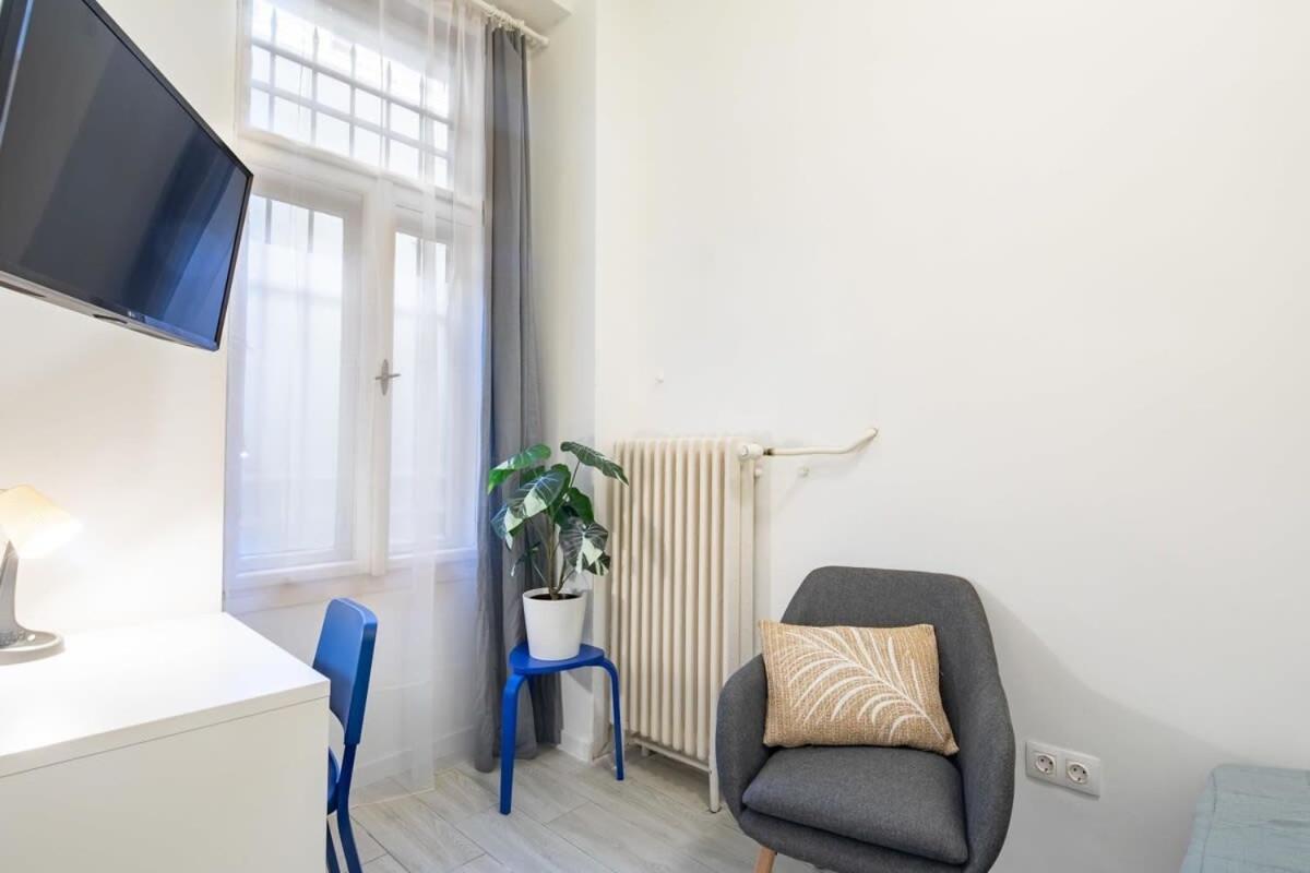 Central Room For Solo Traveller Budapest Exterior photo